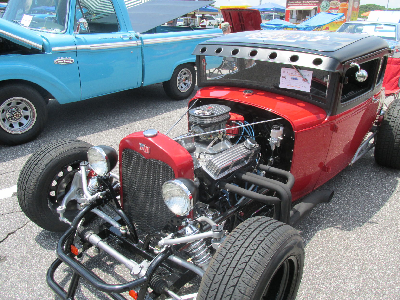 Veteran Car Show (2).JPG